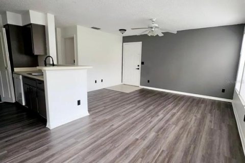 Condo in Orlando, Florida, 2 bedrooms  № 1829166 - photo 27
