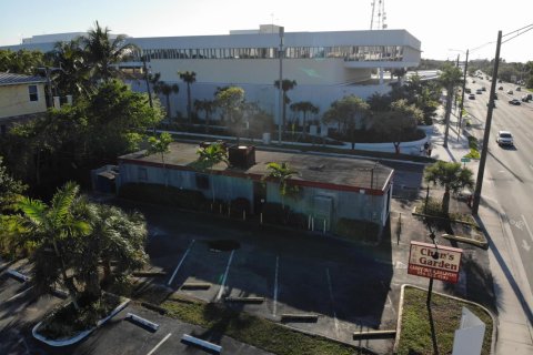 Propiedad comercial en venta en Fort Lauderdale, Florida № 2145956 - foto 9