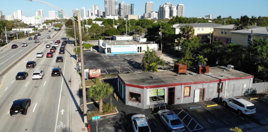 Propiedad comercial en Fort Lauderdale, Florida № 2145956