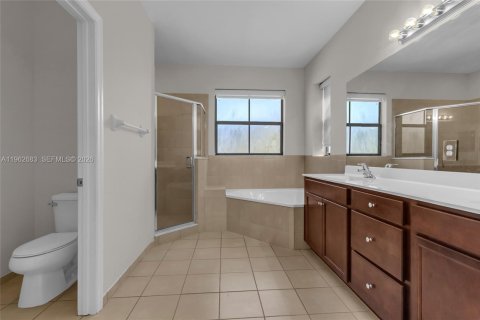 Villa ou maison à louer à Homestead, Floride: 4 chambres, 232.26 m2 № 2023933 - photo 20