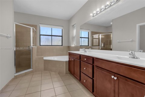 Villa ou maison à louer à Homestead, Floride: 4 chambres, 232.26 m2 № 2023933 - photo 21