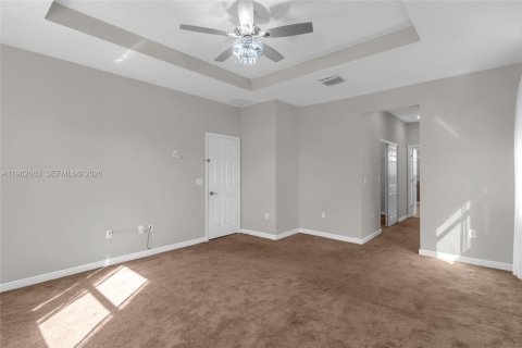 Villa ou maison à louer à Homestead, Floride: 4 chambres, 232.26 m2 № 2023933 - photo 16