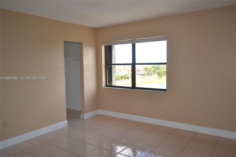 Condominio en venta en Miami, Florida, 2 dormitorios, 94.2 m2 № 1999981 - foto 9