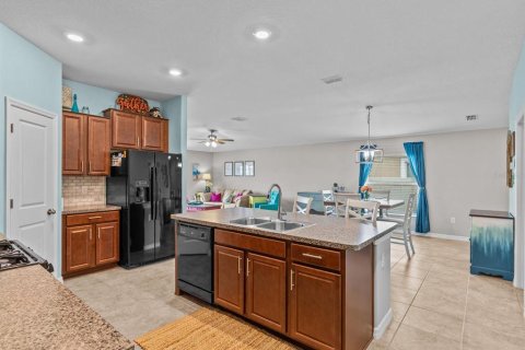House in BELMONT in Ruskin, Florida 4 bedrooms, 171.03 sq.m. № 1520475 - photo 27