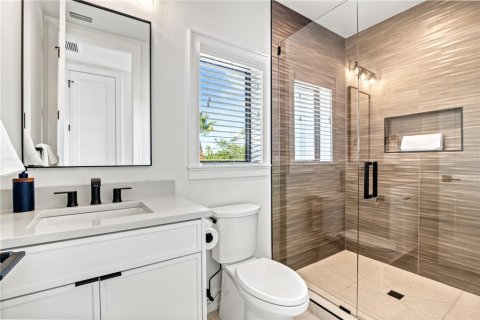 Купить виллу или дом в Сарасота, Флорида 3 комнаты, 421.59м2, № 1554285 - фото 24