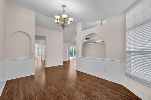Villa ou maison à louer à Valrico, Floride: 4 chambres, 242.29 m2 № 2387602 - photo 14