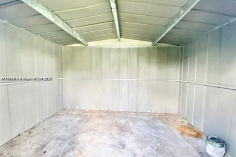 House in Sunrise, Florida 2 bedrooms, 89.37 sq.m. № 2035242 - photo 30