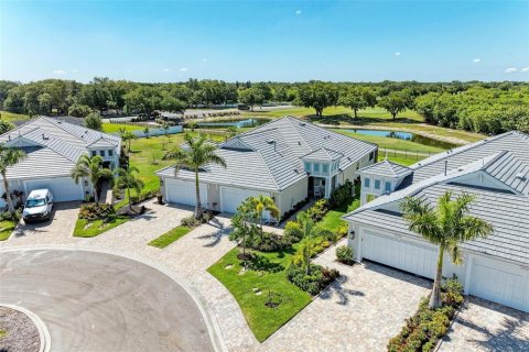 Купить виллу или дом в Брейдентон, Флорида 6 комнат, 151.34м2, № 1826900 - фото 4