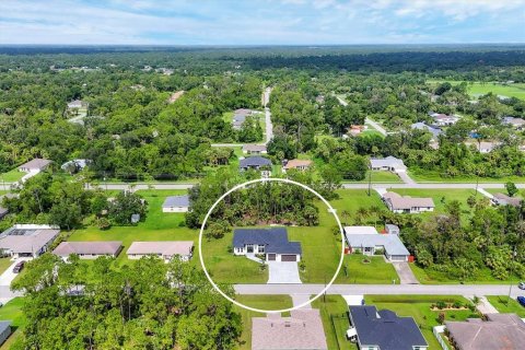 Casa en venta en North Port, Florida, 4 dormitorios, 209.96 m2 № 1838072 - foto 3