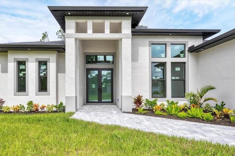 Casa en venta en North Port, Florida, 4 dormitorios, 209.96 m2 № 1838072 - foto 2