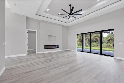 Casa en venta en North Port, Florida, 4 dormitorios, 209.96 m2 № 1838072 - foto 10