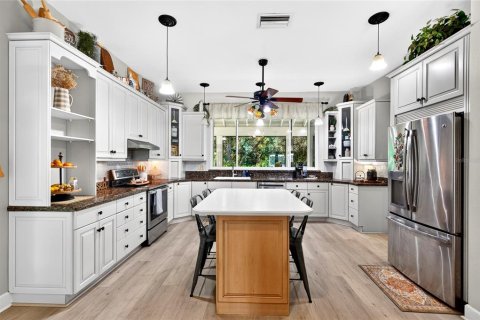 Villa ou maison à vendre à Clermont, Floride: 4 chambres, 354.7 m2 № 2352385 - photo 19