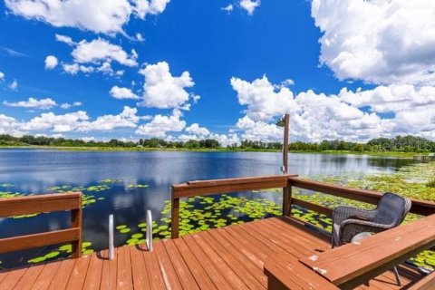 Villa ou maison à vendre à Clermont, Floride: 4 chambres, 354.7 m2 № 2352385 - photo 9