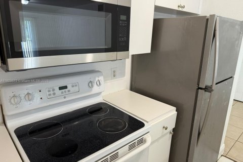 Condominio en venta en Homestead, Florida, 2 dormitorios, 83.15 m2 № 2017660 - foto 8