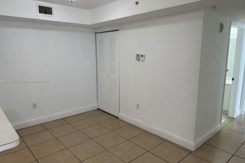 Condominio en venta en Homestead, Florida, 2 dormitorios, 83.15 m2 № 2017660 - foto 12