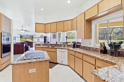 House in Hernando, Florida 3 bedrooms, 379.23 sq.m. № 2356419 - photo 6
