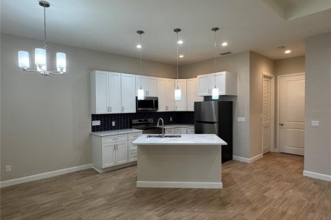 Villa ou maison à louer à Punta Gorda, Floride: 3 chambres, 143.63 m2 № 2423772 - photo 2