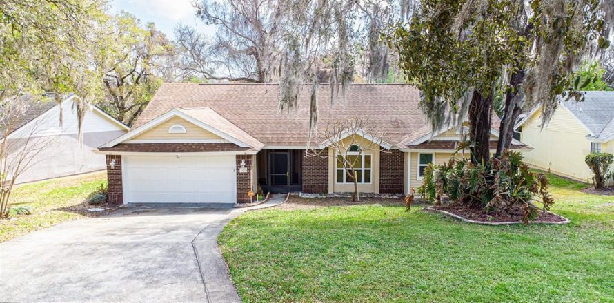 Villa ou maison à Altamonte Springs, Floride 4 chambres, 207.92 m2 № 2142865