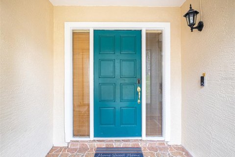 Villa ou maison à vendre à Altamonte Springs, Floride: 4 chambres, 207.92 m2 № 2142865 - photo 6