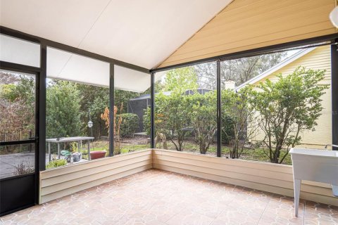 Villa ou maison à vendre à Altamonte Springs, Floride: 4 chambres, 207.92 m2 № 2142865 - photo 29