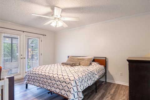 Villa ou maison à vendre à Altamonte Springs, Floride: 4 chambres, 207.92 m2 № 2142865 - photo 15