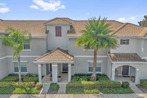 Adosado en venta en Kissimmee, Florida, 4 dormitorios, 177.81 m2 № 2093948 - foto 2