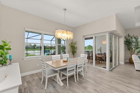 Villa ou maison à vendre à Englewood, Floride: 3 chambres, 259.85 m2 № 2306304 - photo 6