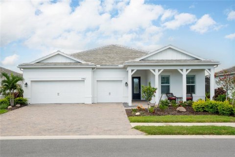 House in Englewood, Florida 3 bedrooms, 259.85 sq.m. № 2306304