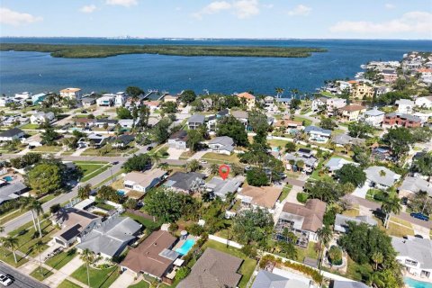 Villa ou maison à vendre à Saint Petersburg, Floride: 3 chambres, 127.55 m2 № 2212718 - photo 28