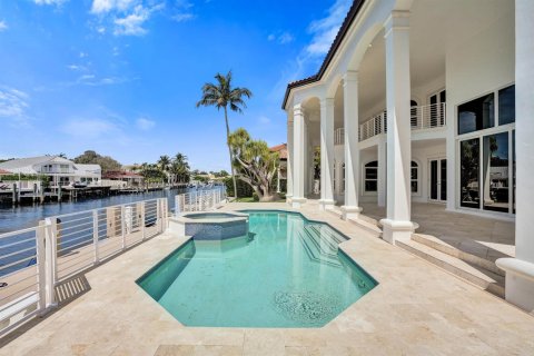 House in Boca Raton, Florida 4 bedrooms, 444.44 sq.m. № 2085201 - photo 30