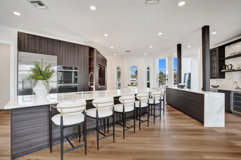 House in Boca Raton, Florida 4 bedrooms, 444.44 sq.m. № 2085201 - photo 9