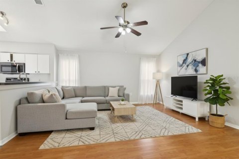 Villa ou maison à vendre à Tampa, Floride: 4 chambres, 179.3 m2 № 2224419 - photo 18