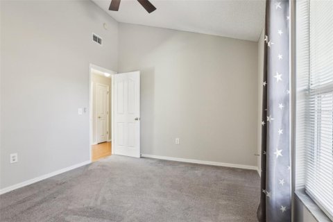 Villa ou maison à vendre à Tampa, Floride: 4 chambres, 179.3 m2 № 2224419 - photo 30