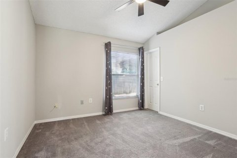 Villa ou maison à vendre à Tampa, Floride: 4 chambres, 179.3 m2 № 2224419 - photo 28