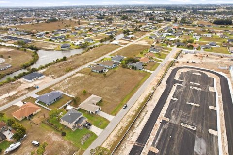 Terrain à vendre à Cape Coral, Floride № 2155887 - photo 7