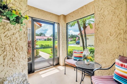 Villa ou maison à vendre à Palm Harbor, Floride: 2 chambres, 119.1 m2 № 1819150 - photo 5