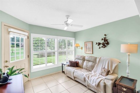 Villa ou maison à vendre à Palm Harbor, Floride: 2 chambres, 119.1 m2 № 1819150 - photo 16