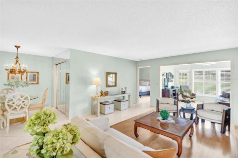 Villa ou maison à vendre à Palm Harbor, Floride: 2 chambres, 119.1 m2 № 1819150 - photo 12