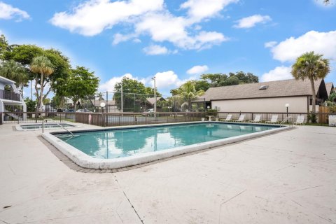 Copropriété à vendre à Plantation, Floride: 2 chambres, 95.69 m2 № 2089503 - photo 28