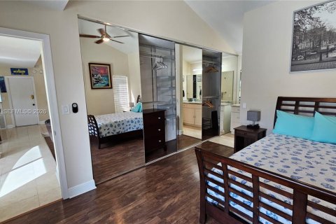 House in Fort Lauderdale, Florida 3 bedrooms, 149.67 sq.m. № 2029305 - photo 28