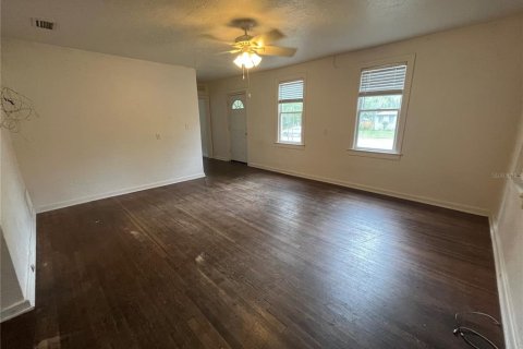 Villa ou maison à louer à Gainesville, Floride: 3 chambres, 194.72 m2 № 1822478 - photo 11