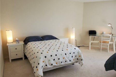 Снять в аренду кондоминиум в Лонгбоут-Ки, Флорида 2 комнаты, 119.84м2, № 420648 - фото 15
