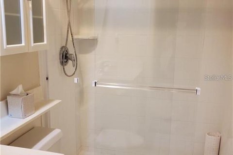 Снять в аренду кондоминиум в Лонгбоут-Ки, Флорида 2 комнаты, 119.84м2, № 420648 - фото 16
