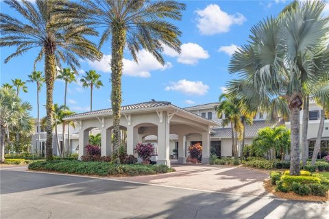 Condo in Sun City Center, Florida, 2 bedrooms  № 2206242 - photo 23