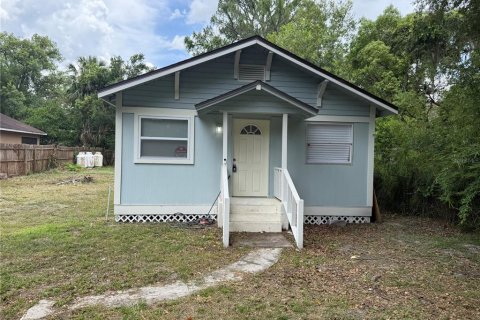 House in Umatilla, Florida 3 bedrooms, 105.54 sq.m. № 1803833 - photo 1