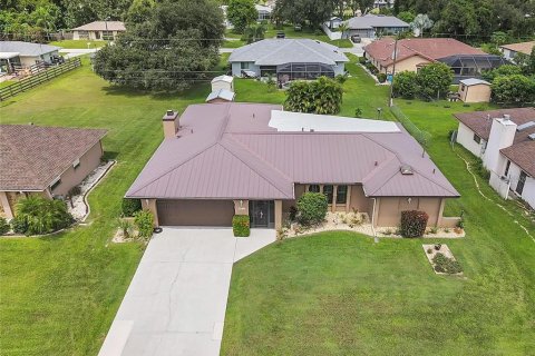 Casa en venta en Port Charlotte, Florida, 3 dormitorios, 188.31 m2 № 1790108 - foto 3