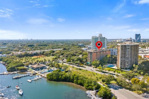 Купить кондоминиум в Майами, Флорида 2 спальни, 96.62м2, № 2020114 - фото 21