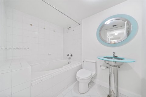 Купить кондоминиум в Майами, Флорида 2 спальни, 96.62м2, № 2020114 - фото 18