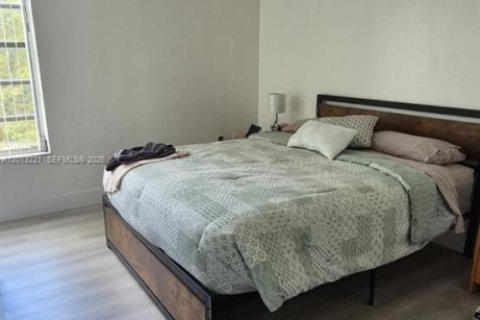 Copropriété à louer à Miami, Floride: 2 chambres, 89.93 m2 № 2075556 - photo 10