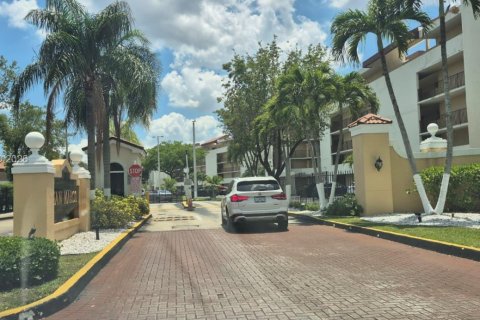 Copropriété à louer à Miami, Floride: 2 chambres, 89.93 m2 № 2075556 - photo 17